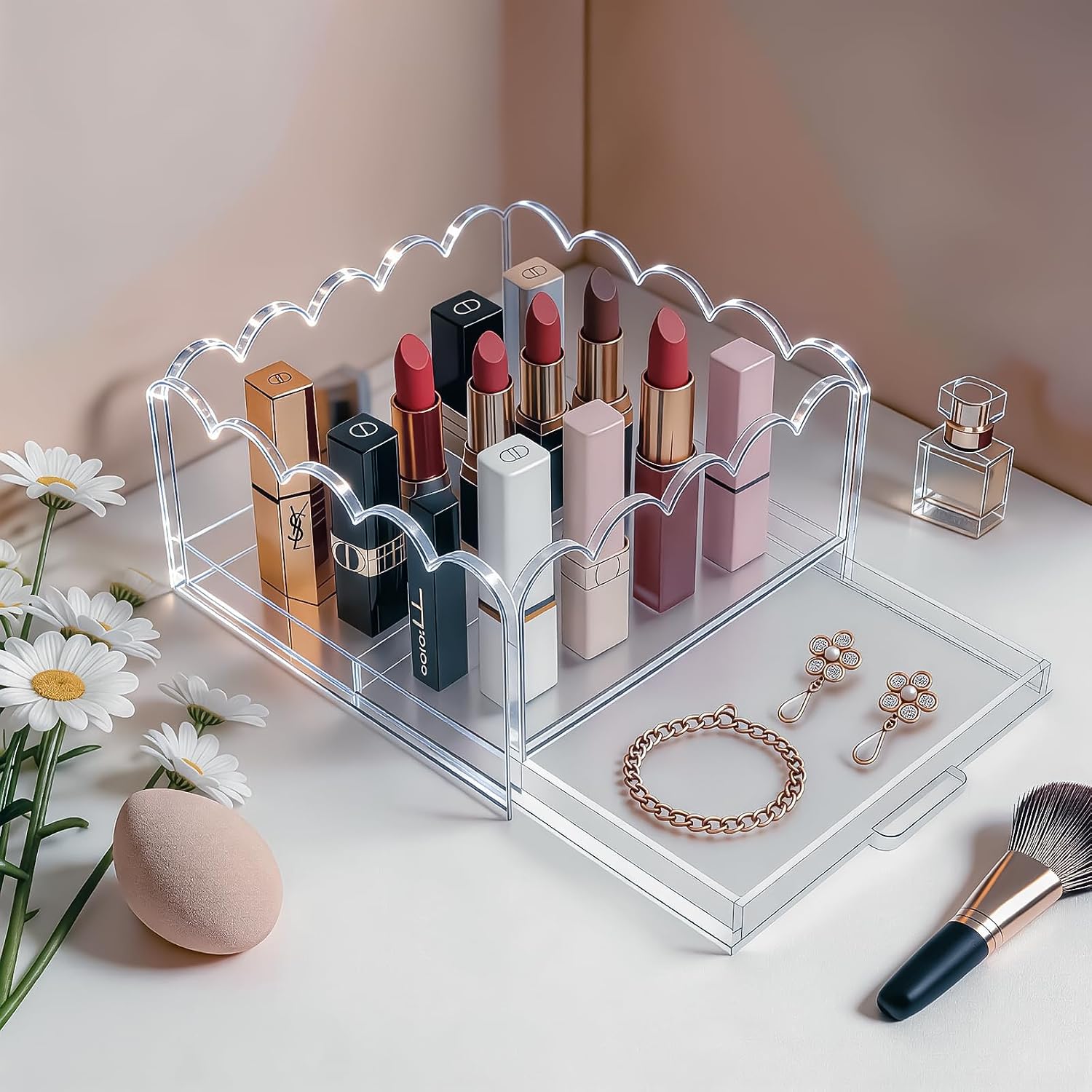 Scalloped Acrylic Tray / Clear / 5 x 5