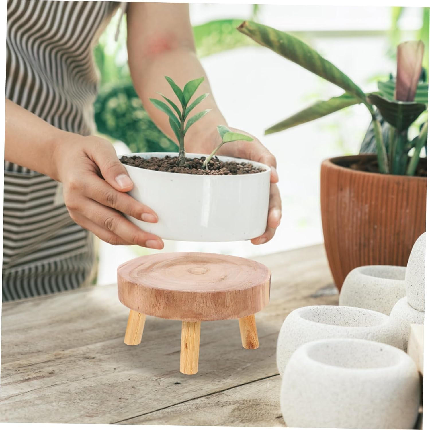 Mini Wooden Stool Display Stand Plant Stand Wood Flower Pot Holder Garden Plant Pot Riser Stand