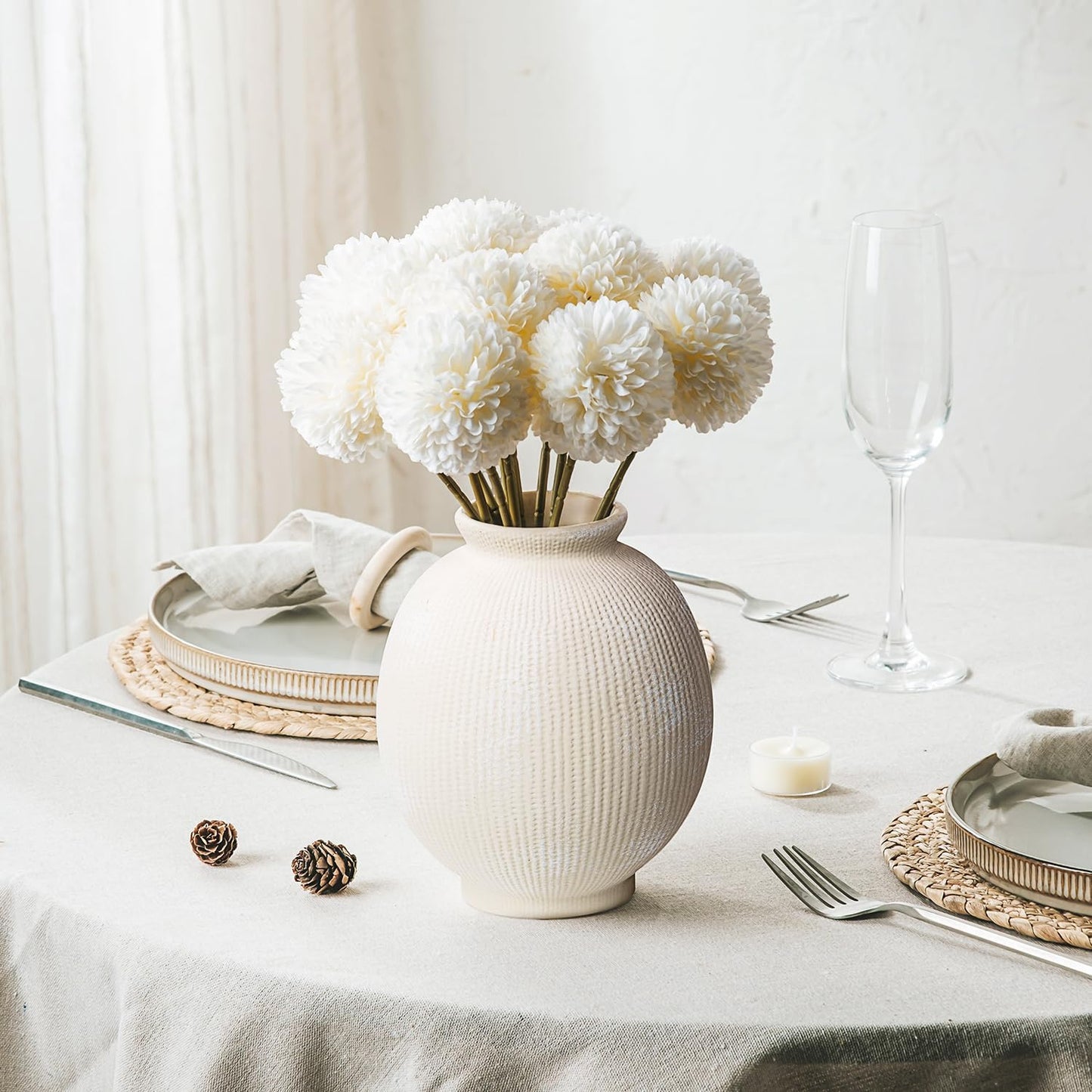 Ceramic Decorative Flower Vase / Modern White-6.8