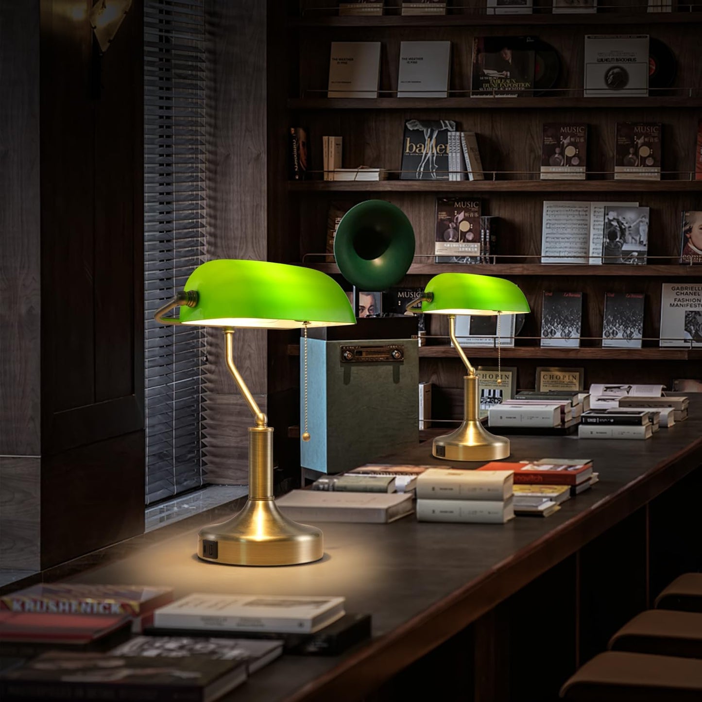 Banker Desk Lamp Green Glass, Antique Desk Lamps with Brass Base, Traditional Library Table Lamp with USB A and Type C