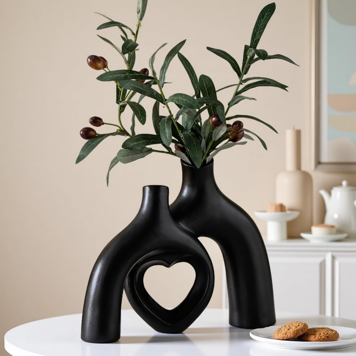Hug Donut Ceramic Decorative Vase Set / Heart - Matte Black