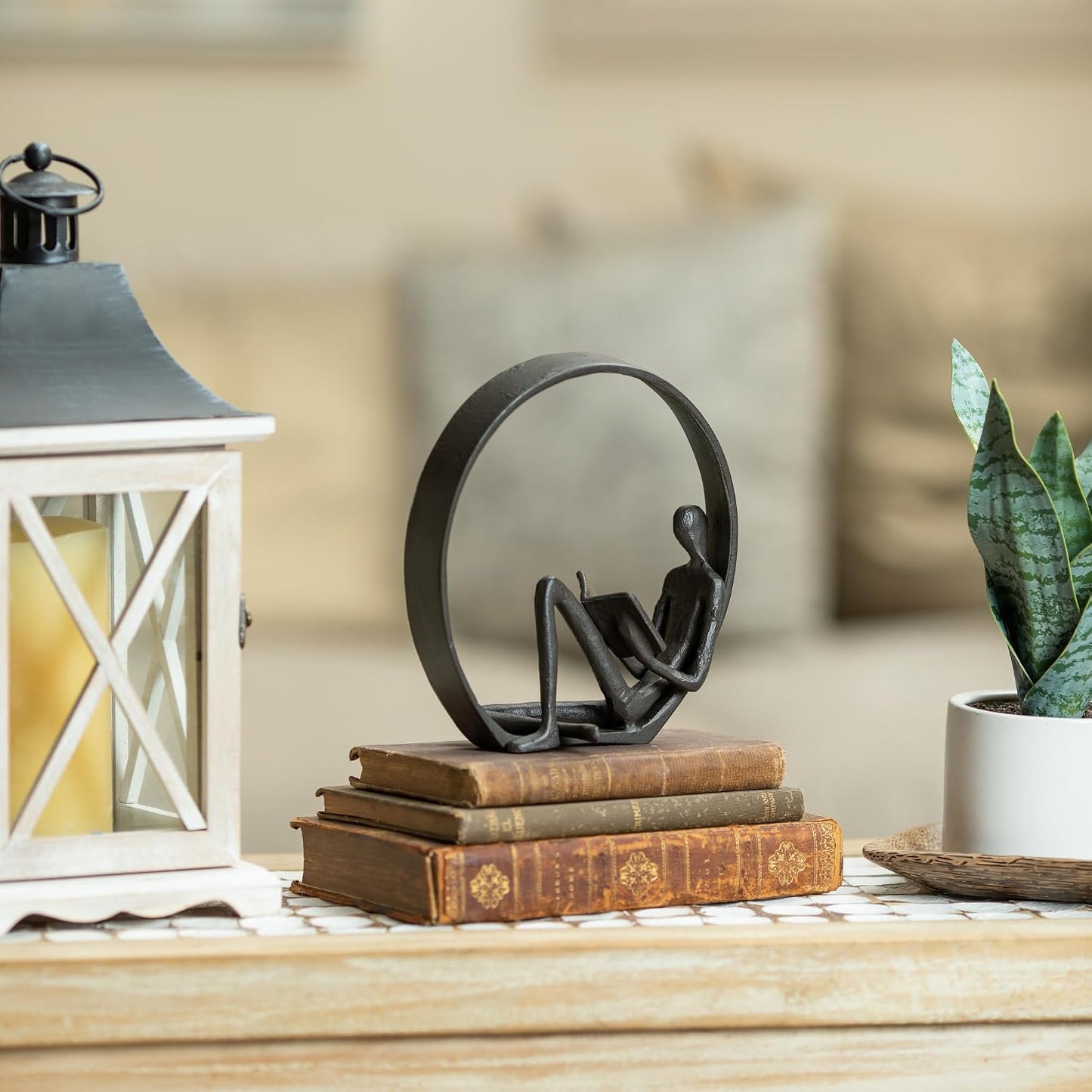 . Contemporary Encircled Male & Female Reader Cast Iron Sculpture Bookend Statues / Home Decor
