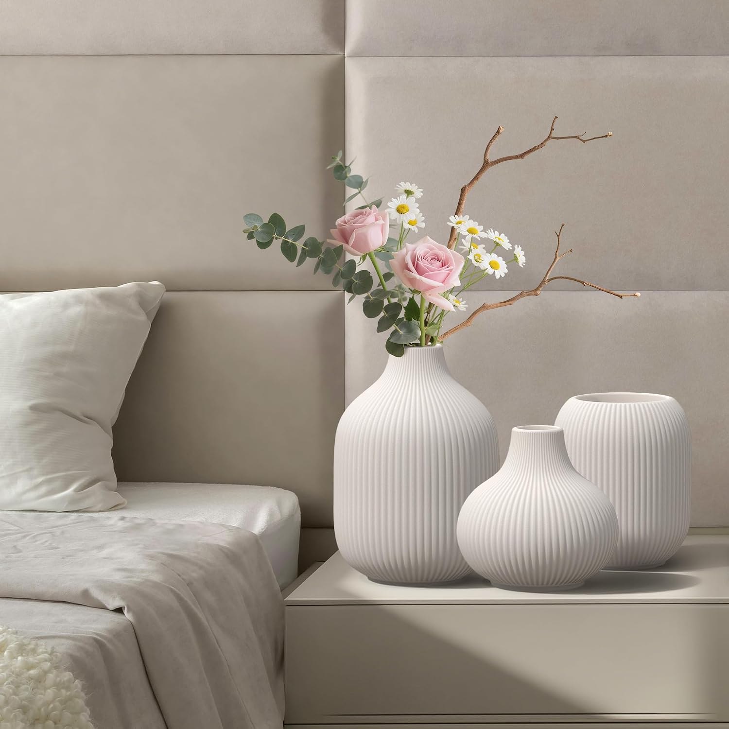 White Small Ceramic Vases / 3-piece-set / Round White / Set of 3