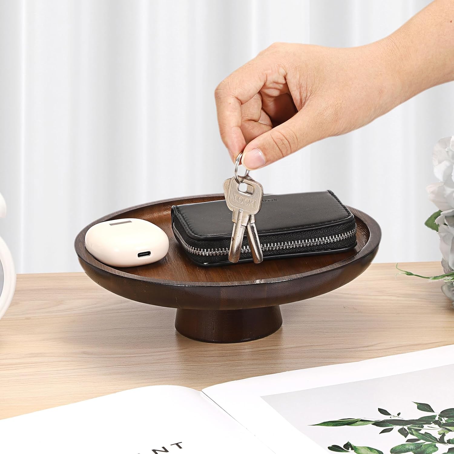 Wooden Key Bowl for Entryway Table Small Key Dish Pedestal Bowl for Fruit Candy / 7.9 Inches / Brown