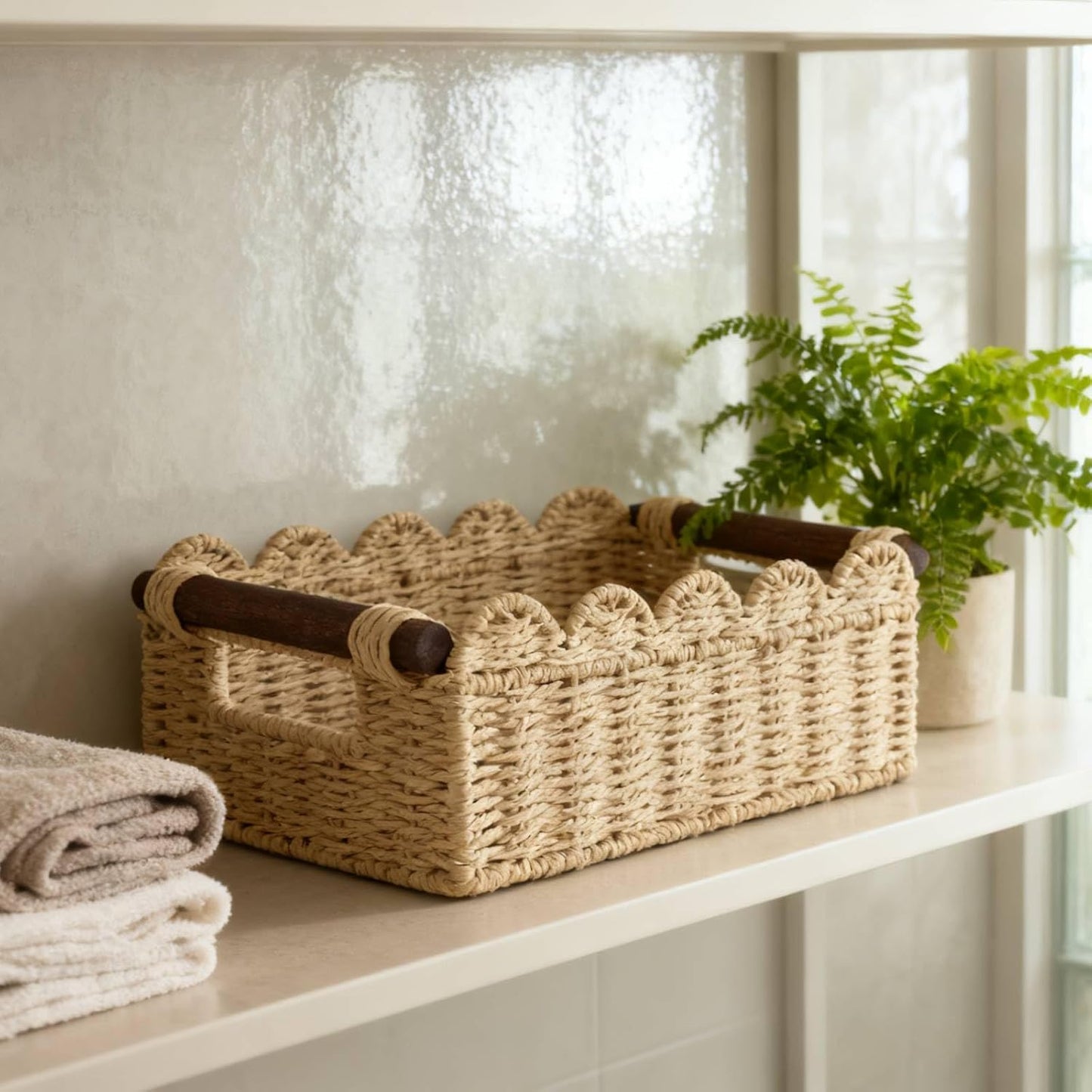 Scalloped Basket / Wicker Basket for Organizing / Beige