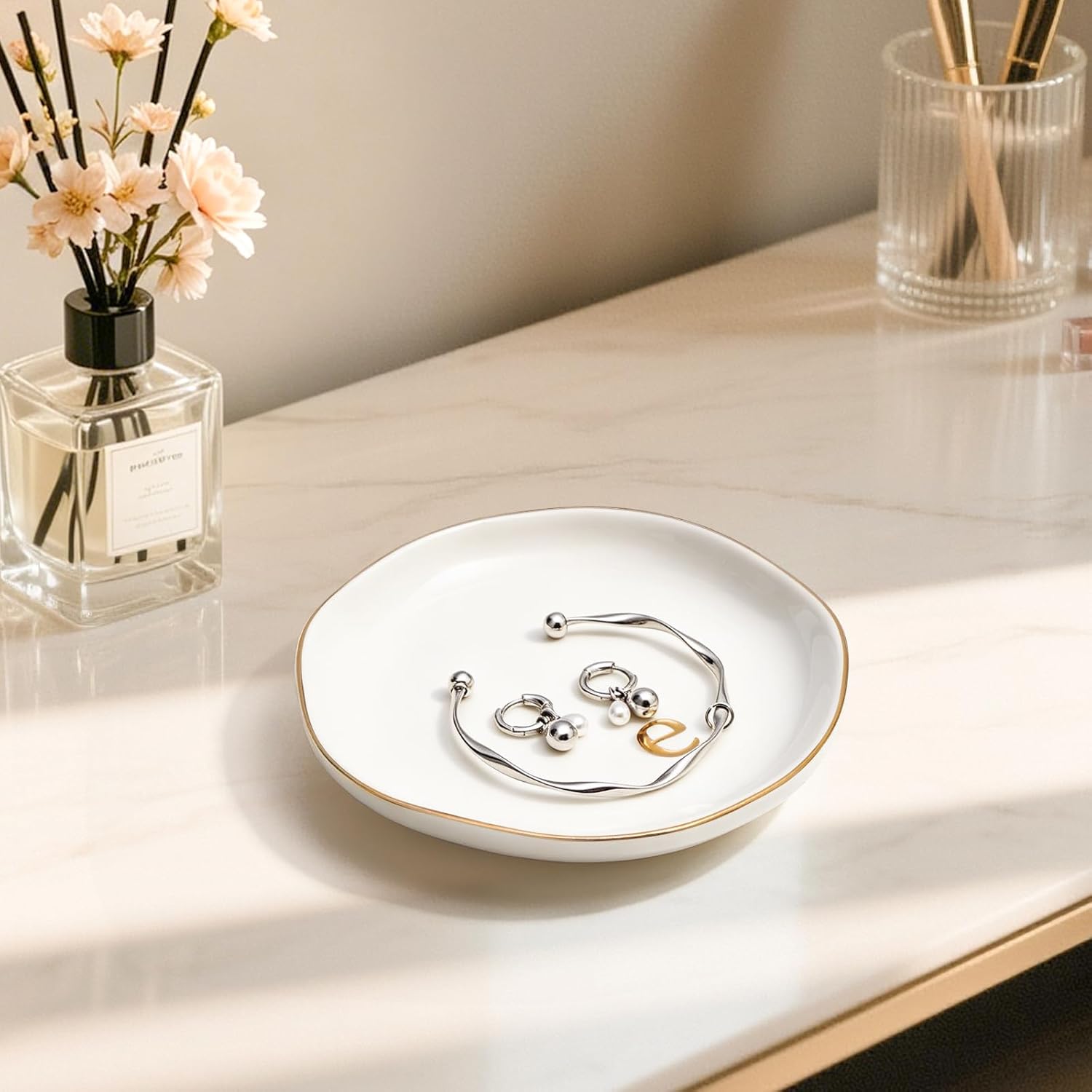 Ceramic Jewelry Tray / Gold-a