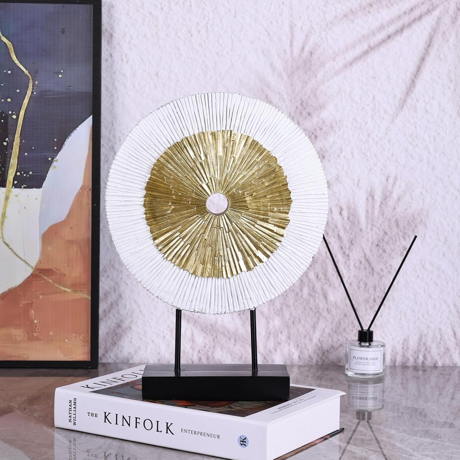 Wood Color Round Irregular line Statue / White Gold