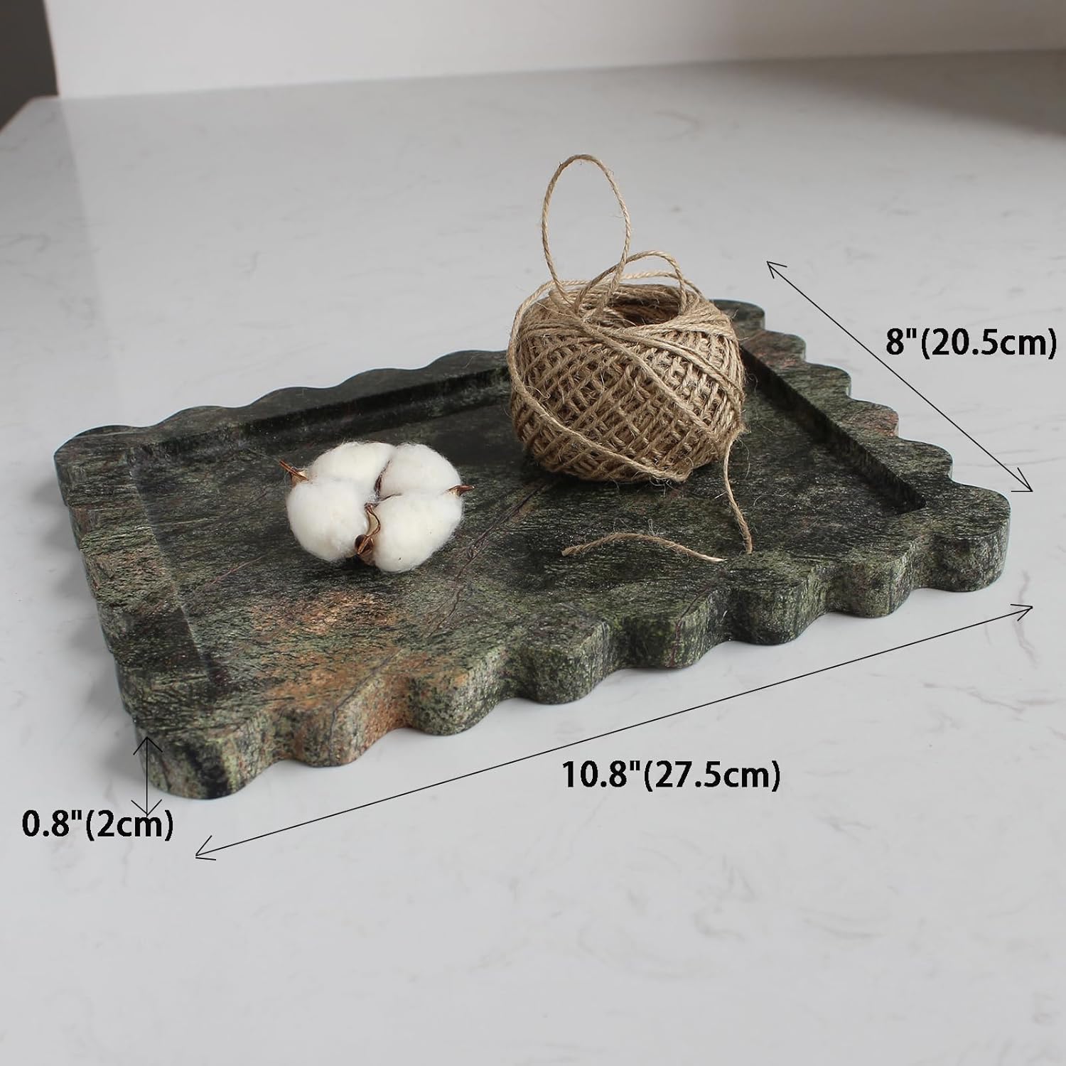 Natural Scalloped Marble Tray / Rainforest Green / 10.8 x 8