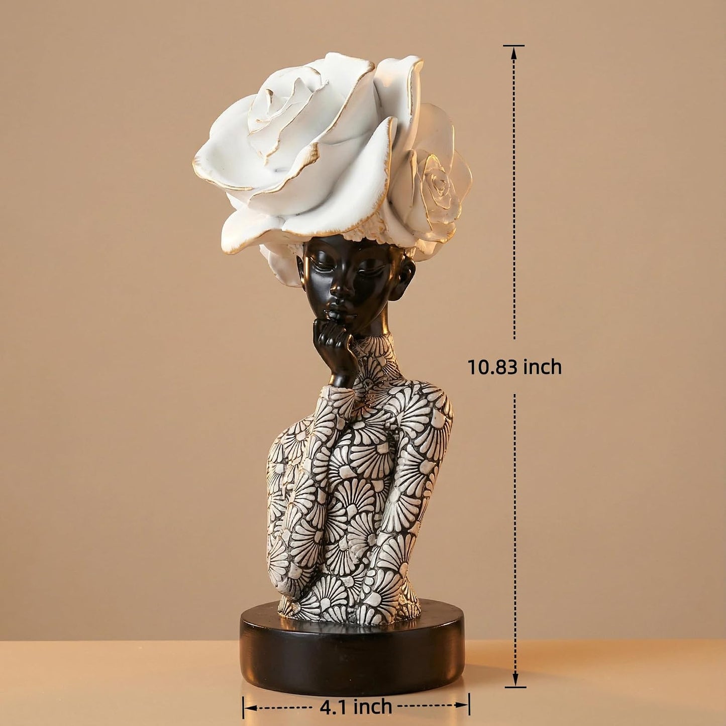 Black and White Resin Statues / 112-white