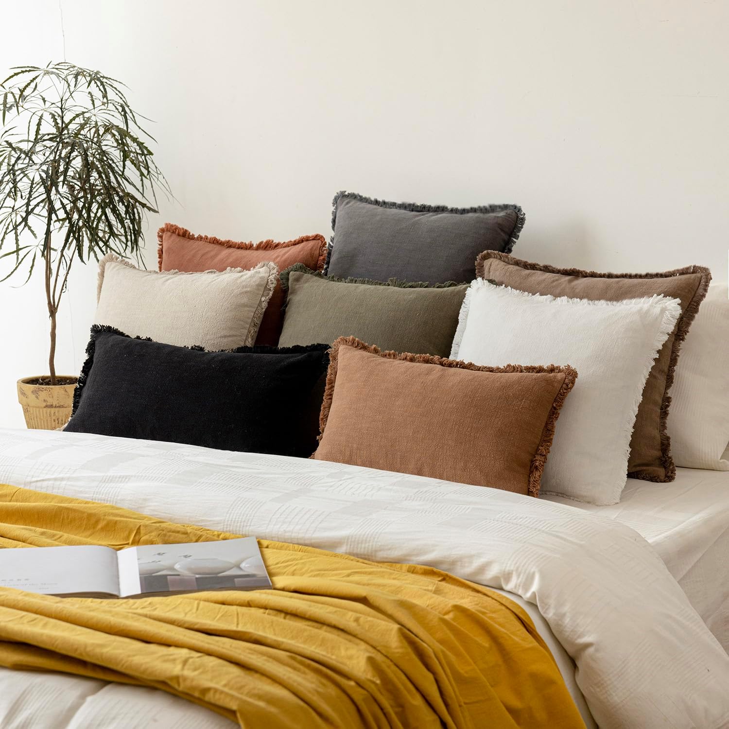 Decorative Linen Fringe Throw Pillow Covers Boho Farmhouse Cushion / 18 x 18 / Black / Set of 2