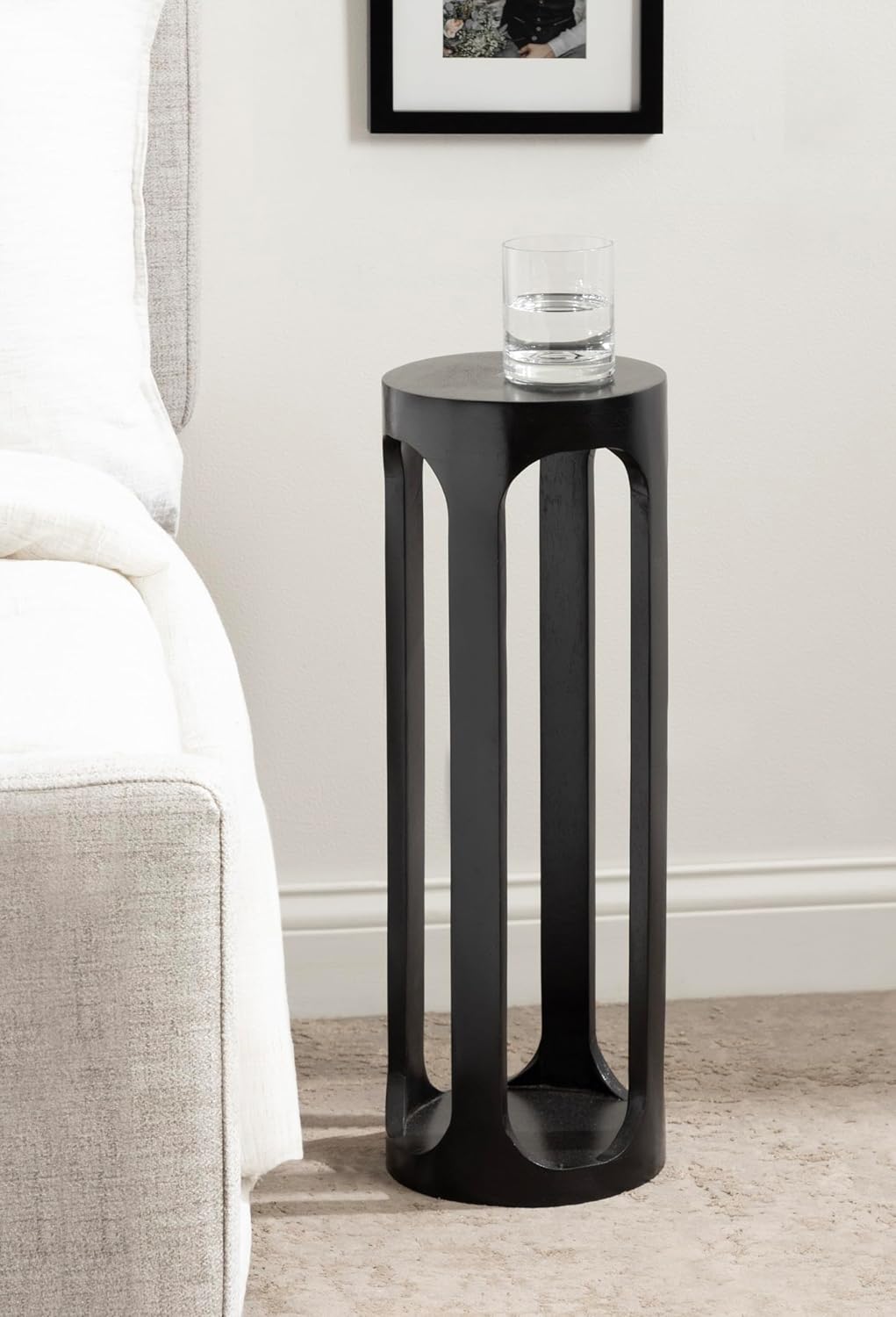 Dahl Modern Wooden Round Drink Table / Black / 8 x 8 x 23