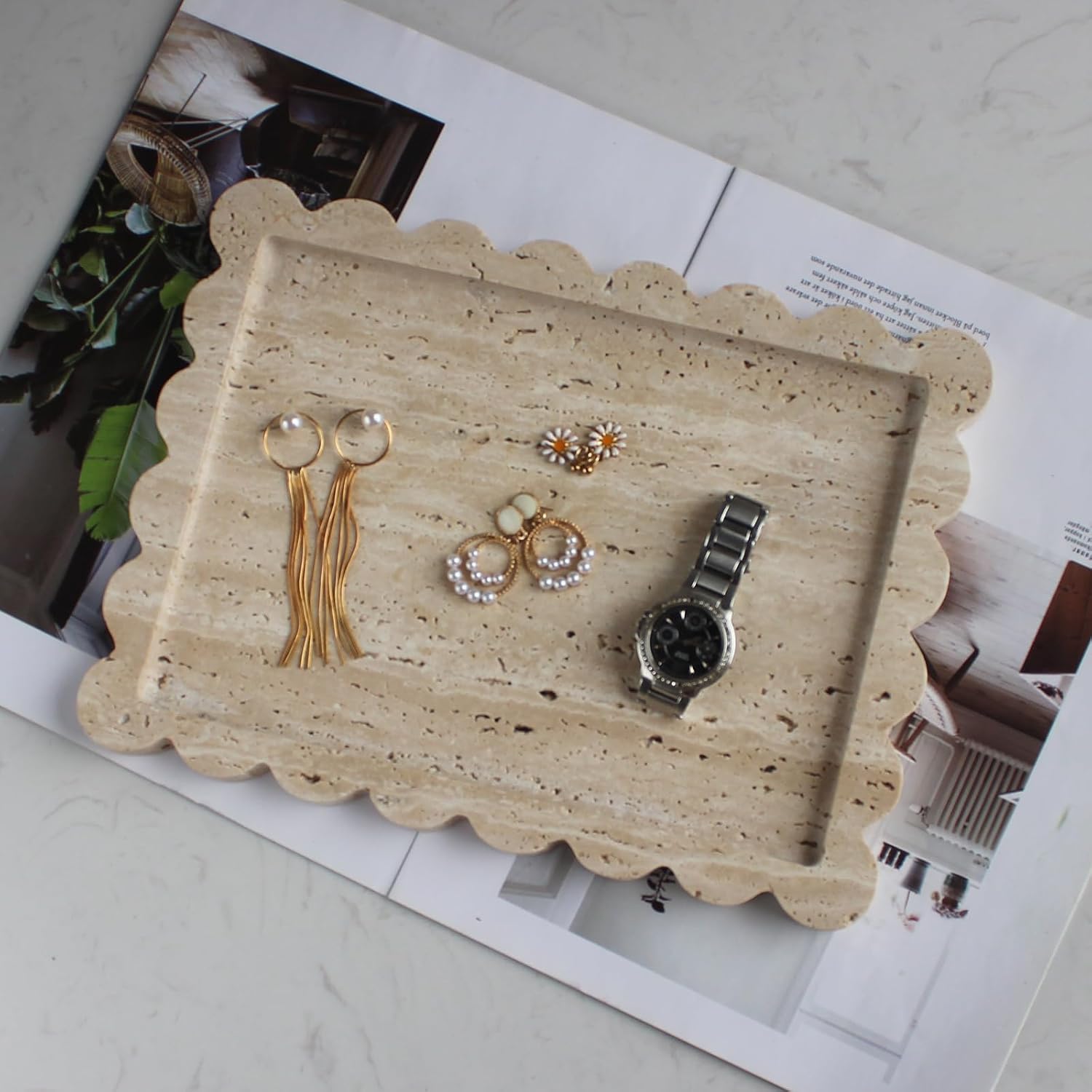 Natural Scalloped Marble Tray / Beige Travertine / 10.8 x 8