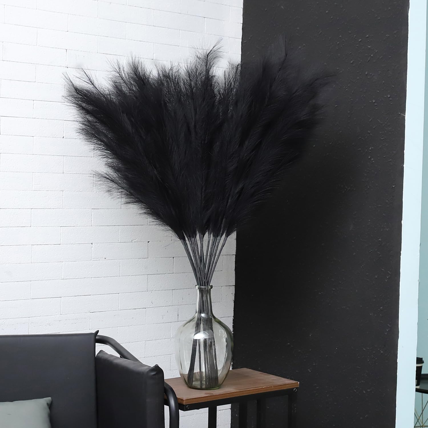 Faux Pampas Grass Decor Artificial Pampas Grass Bouquet Flower Arrangement / Black / Set of 8