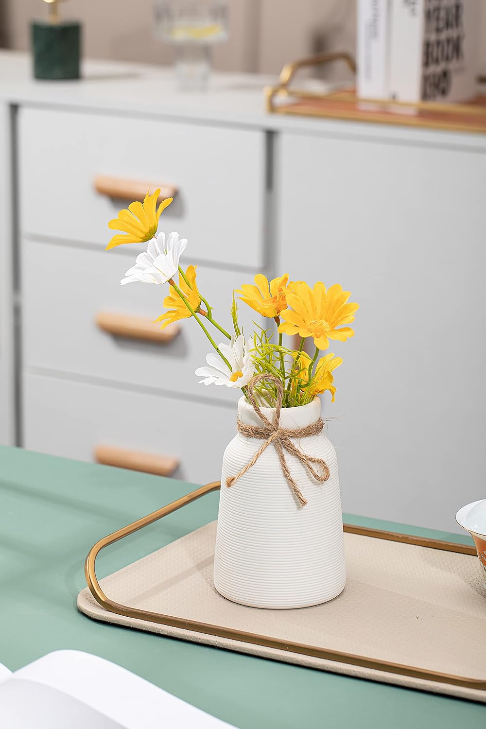 Ceramic Vase / Decorative Vase / White