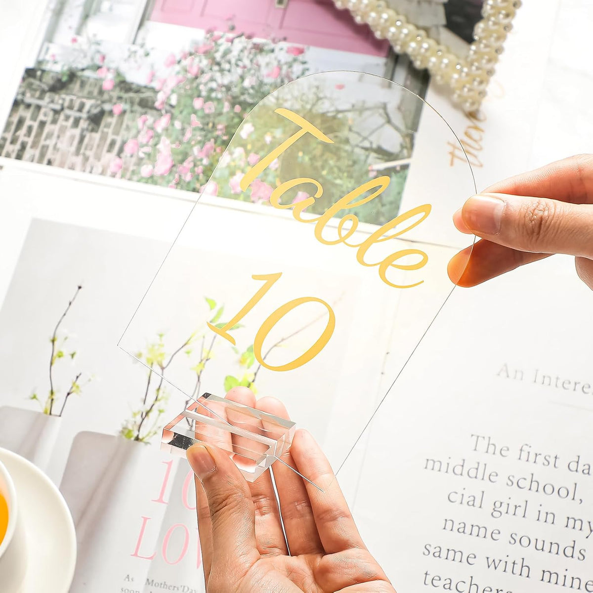 Qunclay 40 Pack 5 x 7 Inch Gold Acrylic Wedding Table Number 1-40 Clear Table Stand with Numbers Calligraphy Number