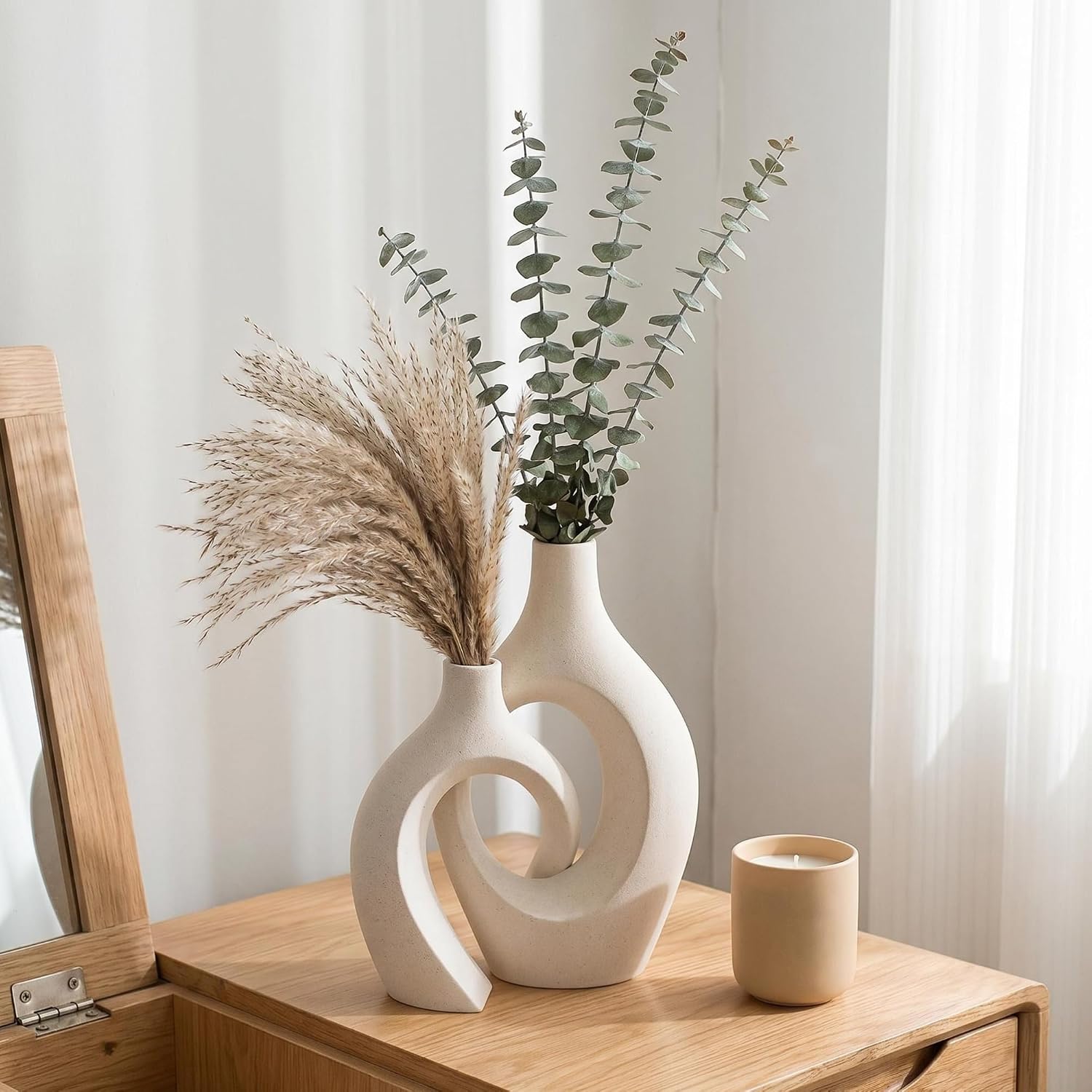 Snuggle Hollow XL Cream White Ceramic Vase / Cream White XL / Set of 2