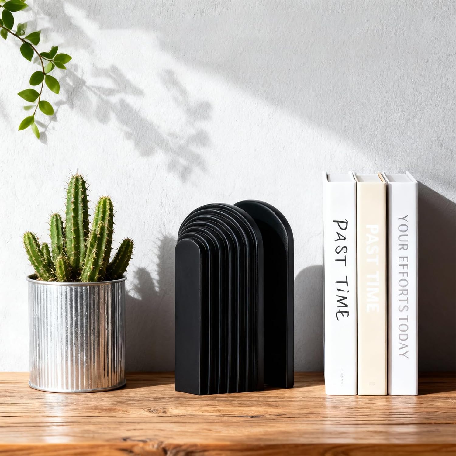 Modern Matte Decorative Book Ends / Black