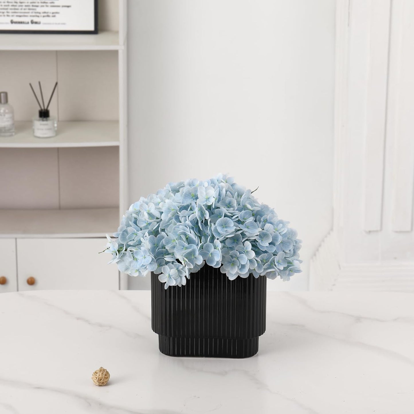Ceramic Vase for Flowers / Black / Medium Rectangle