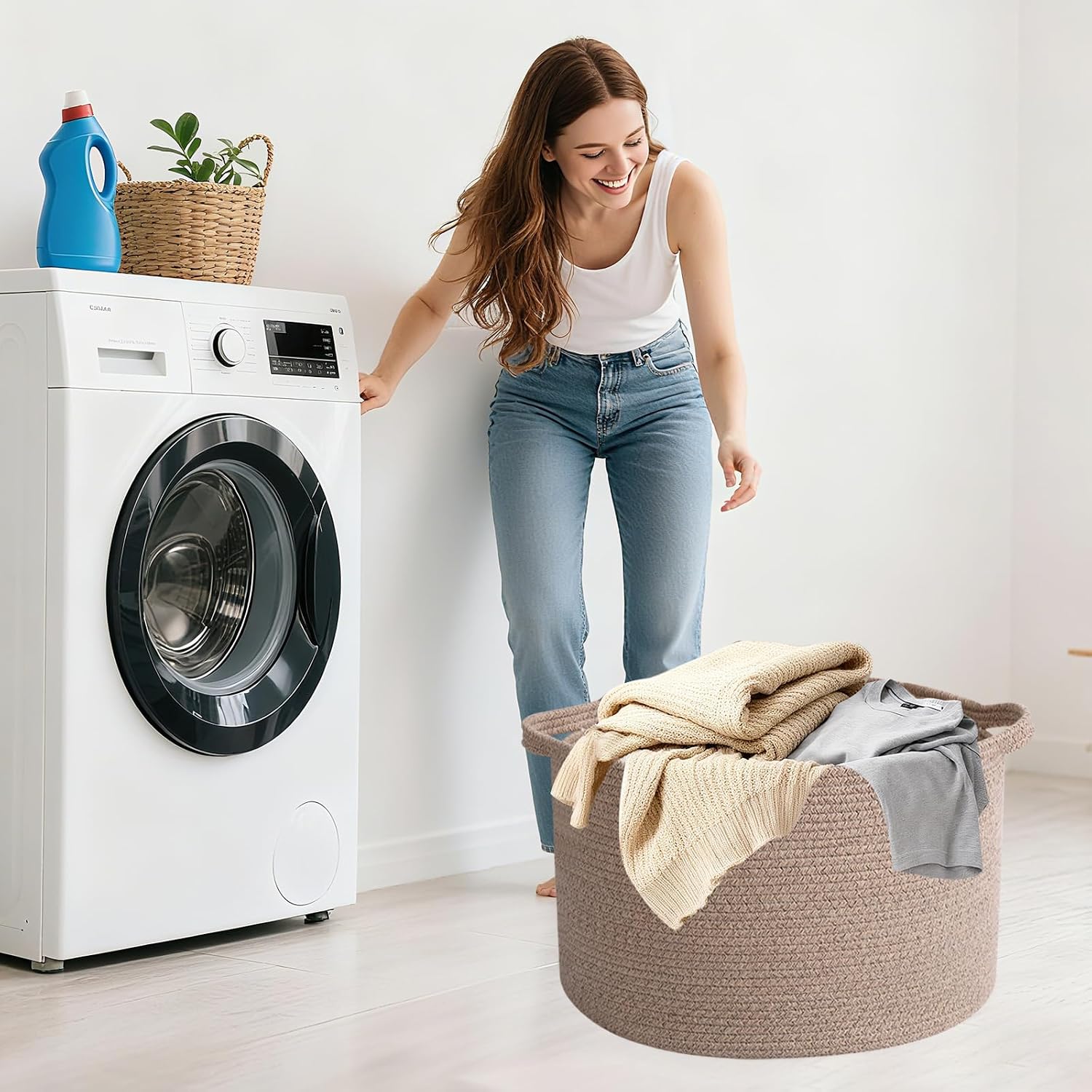 Woven Rope Laundry Basket Hamper / Brown / 19.7"L x 19.7"W x 13"H