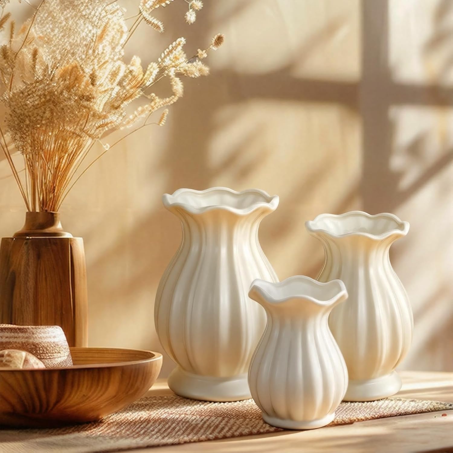 Ceramic Vase Set Small Rustic Decorative Vases Home / 5.7, 6.7, 7.9in / Elegant / White / Set of 3