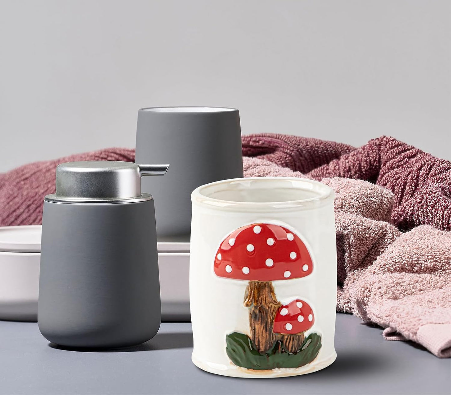 Mushroom Makeup Brush Holder Ceramic Makeup Brush Organizer Make Up Brush Holder Organizer / White