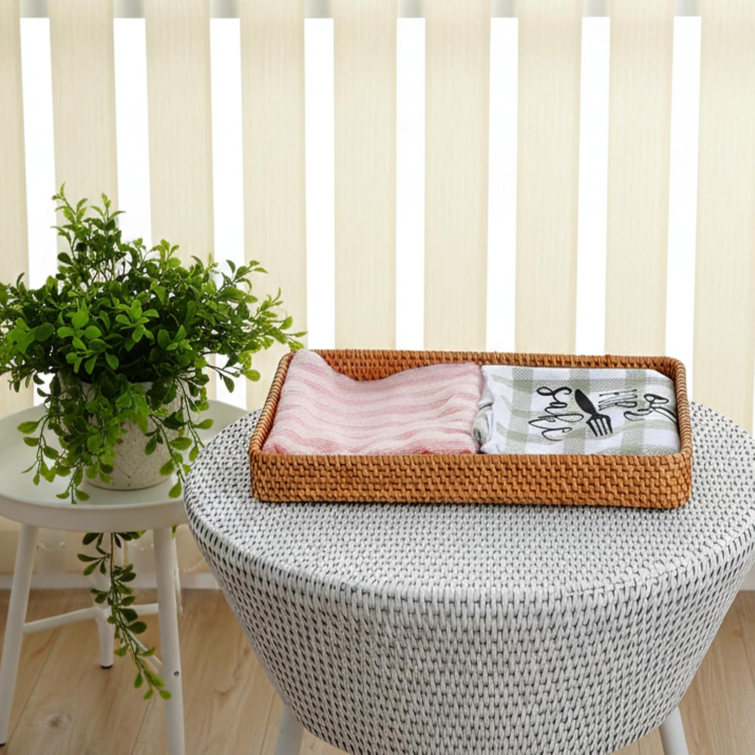 Rattan Storage Basket / 14.6 x 9 x 2