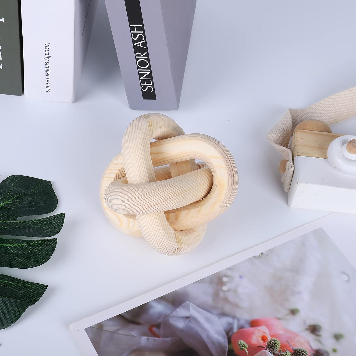 Wood Knot Decor / Natural