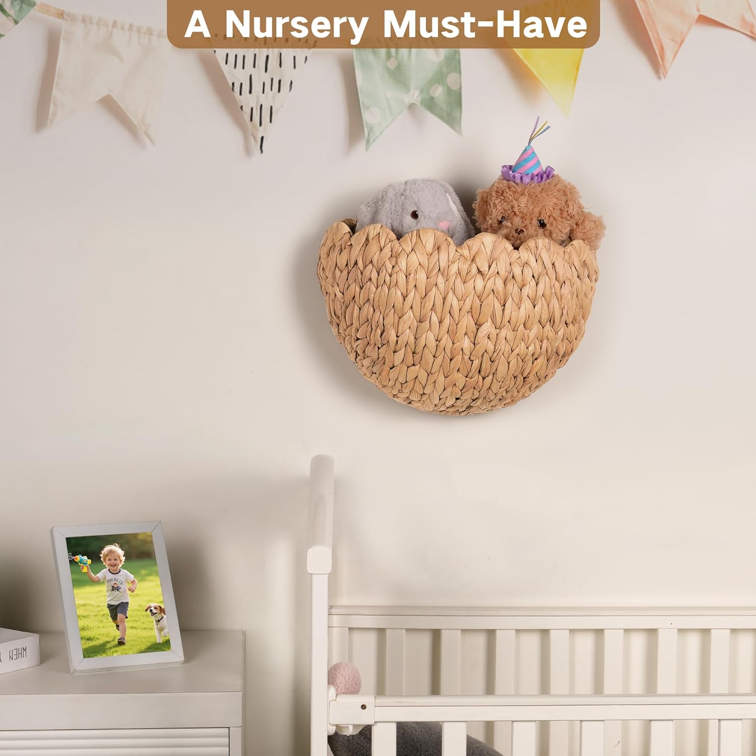 Wicker Wall Basket / Natural / Oval