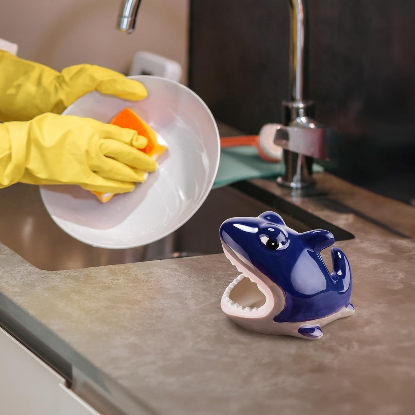 Fun Shark-Shaped Ceramic Sponge Holder