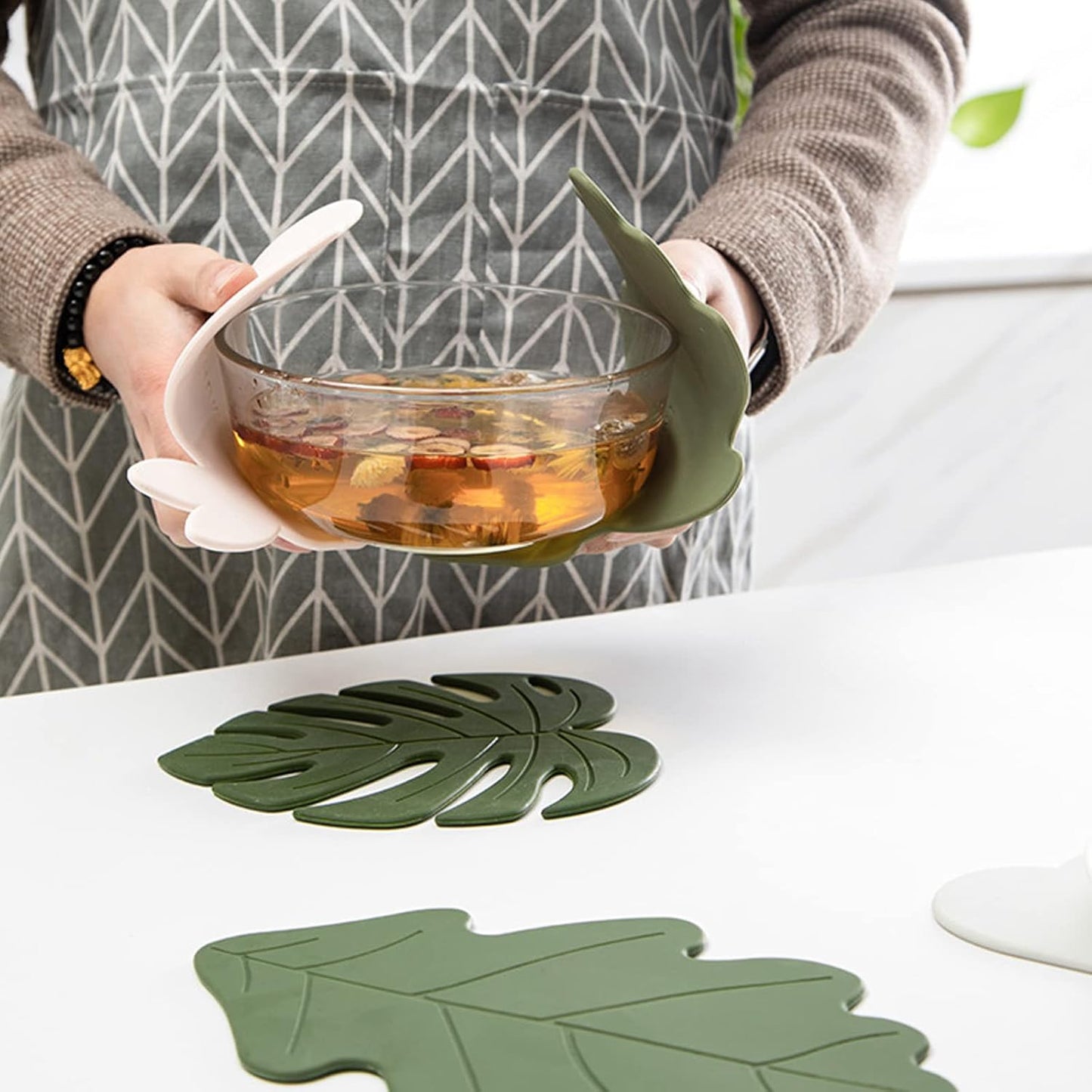 Monstera Pot Holder Hot Pads / Large / Set of 2