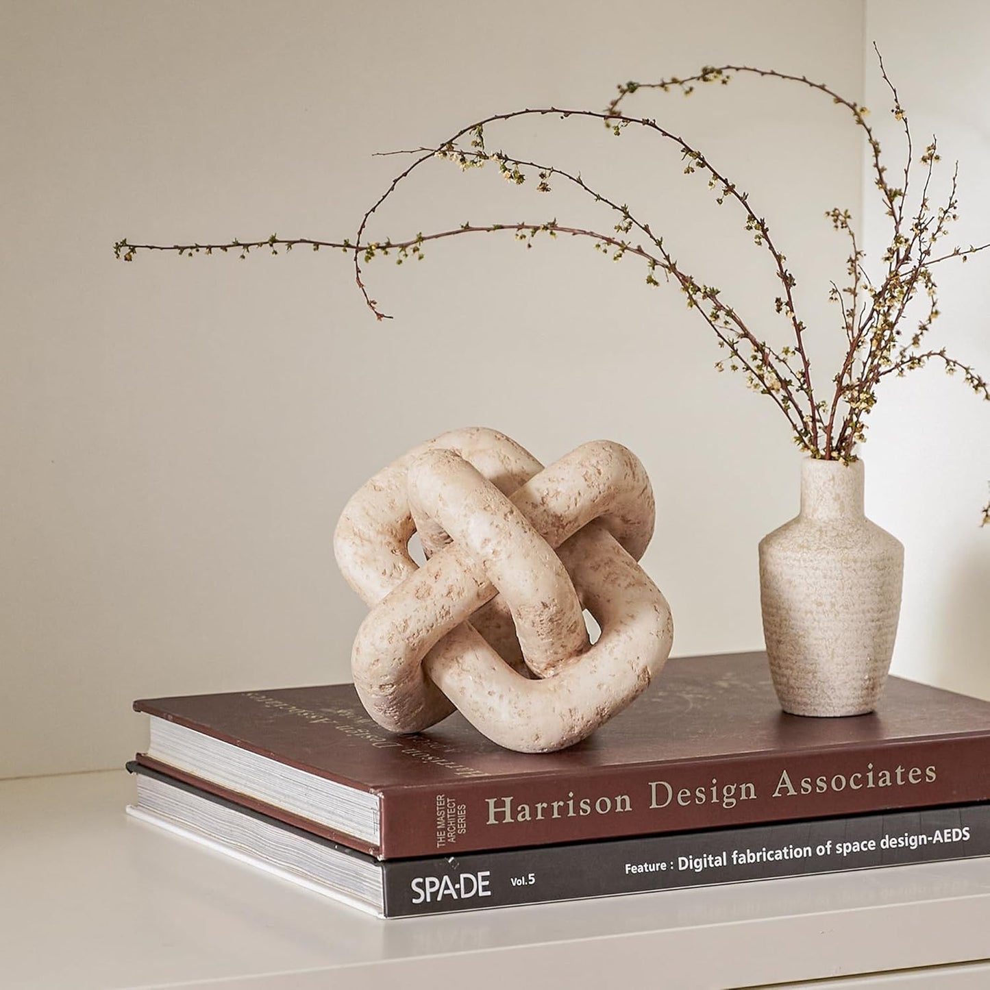 Boho Resin Chain Link Decor / Beige