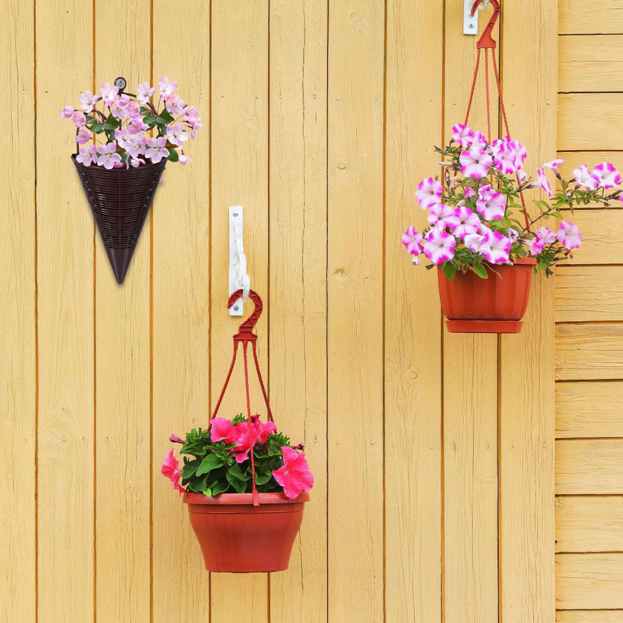 Rattan Decorative Hanging Wall Basket Set Lightweight Cone Shaped Woven Planters for Balcony Garden