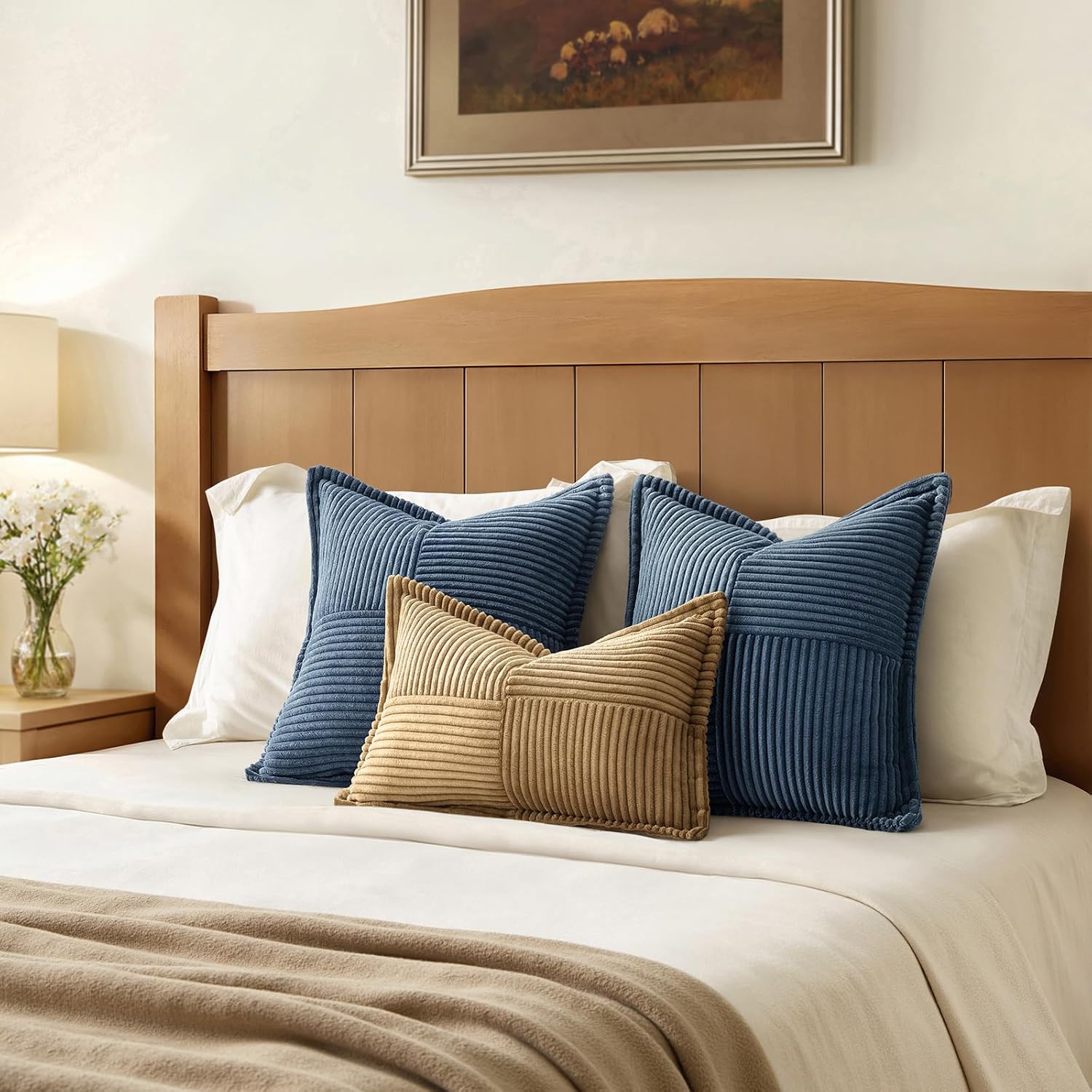 Decorative Throw Pillow Covers / 18 x 18 / Blue / Set of 2