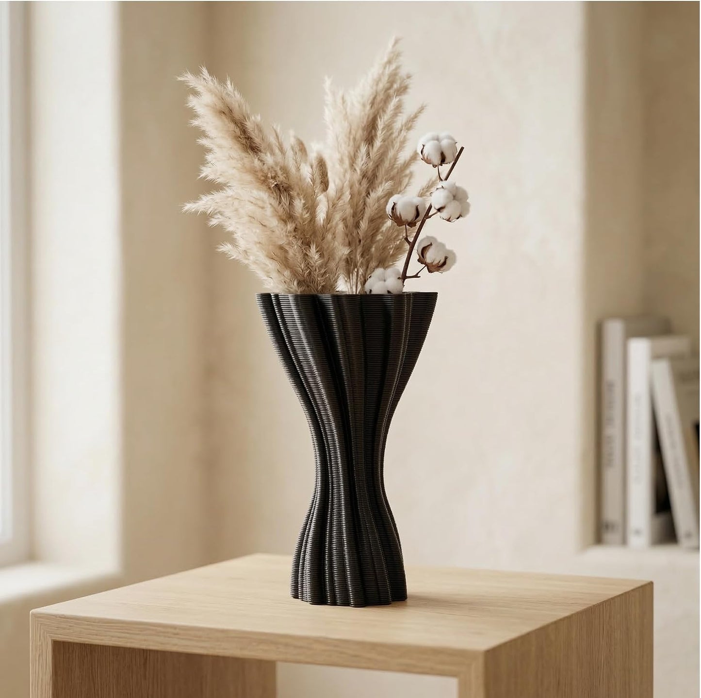 Minimalist Black Ceramic Vase / Black-a, 7.87 Inch