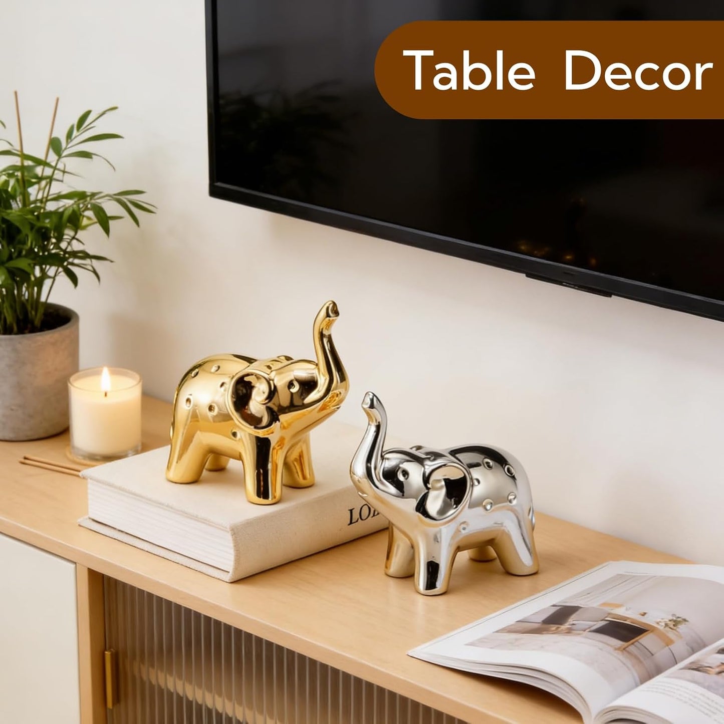 Modern Style Ceramic Elephants Figurine / Set of 4