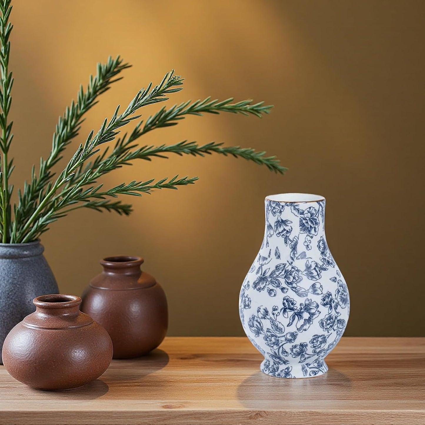 Vintage Ceramic Flower vase / Blue and White-02 / 9 Inch