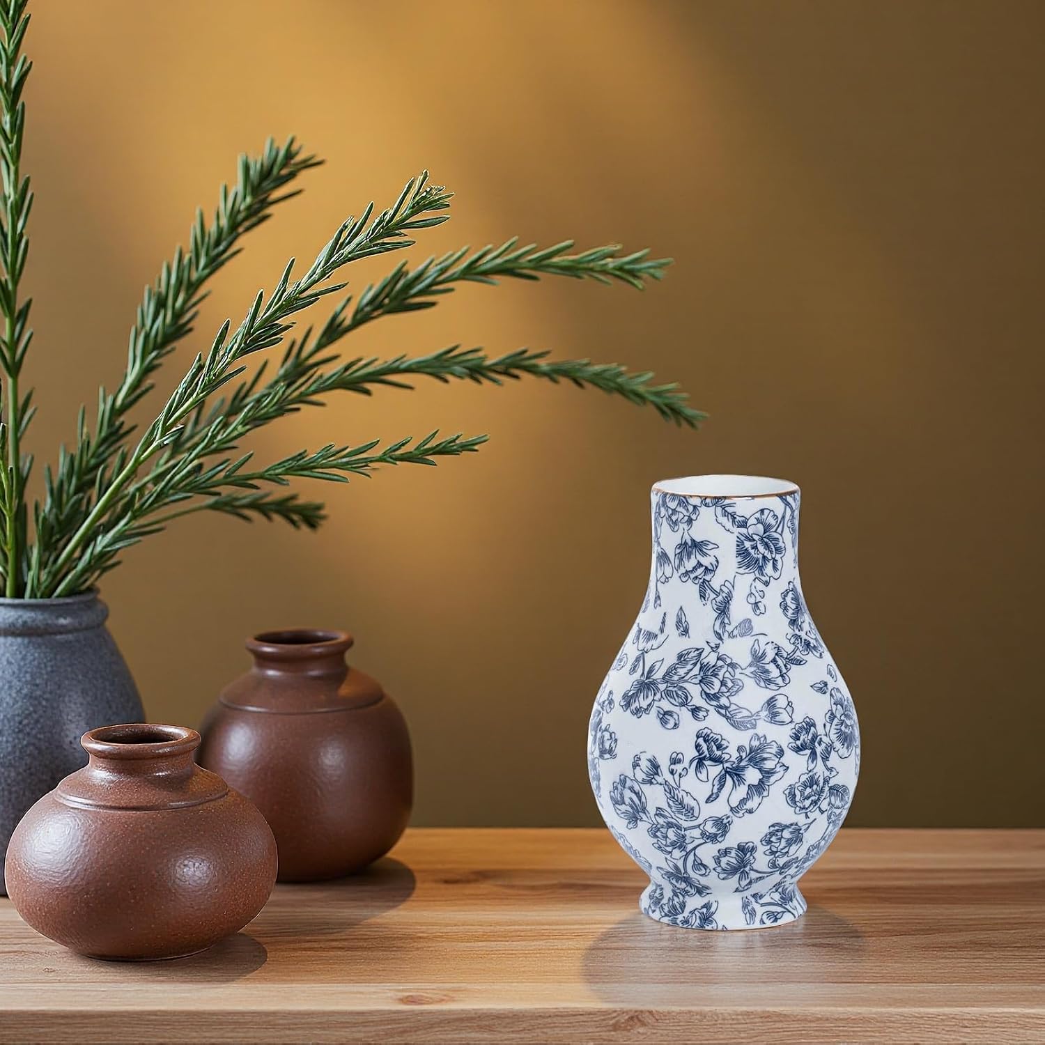 Vintage Ceramic Flower vase / Blue and White-02 / 9 Inch