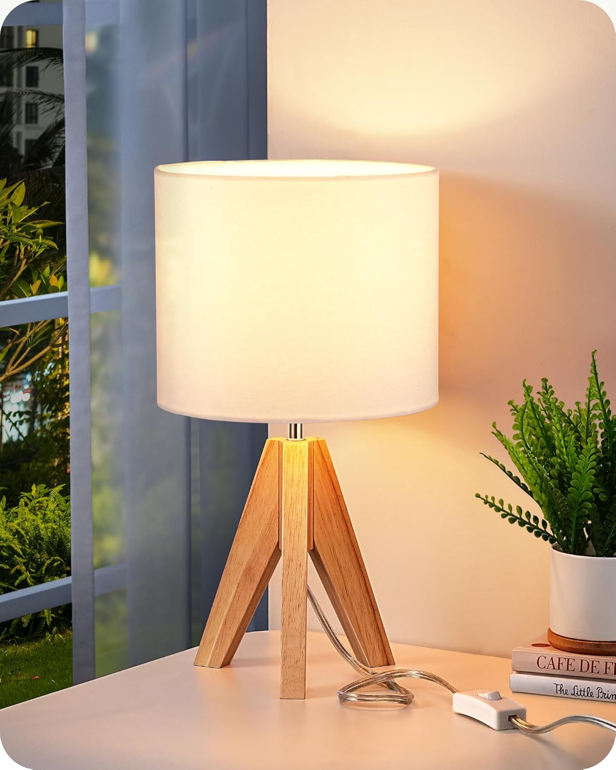 EDISHINE Small Cute Table Lamp, Wood Tripod Nightstand Lamp, 14.2 Inch
