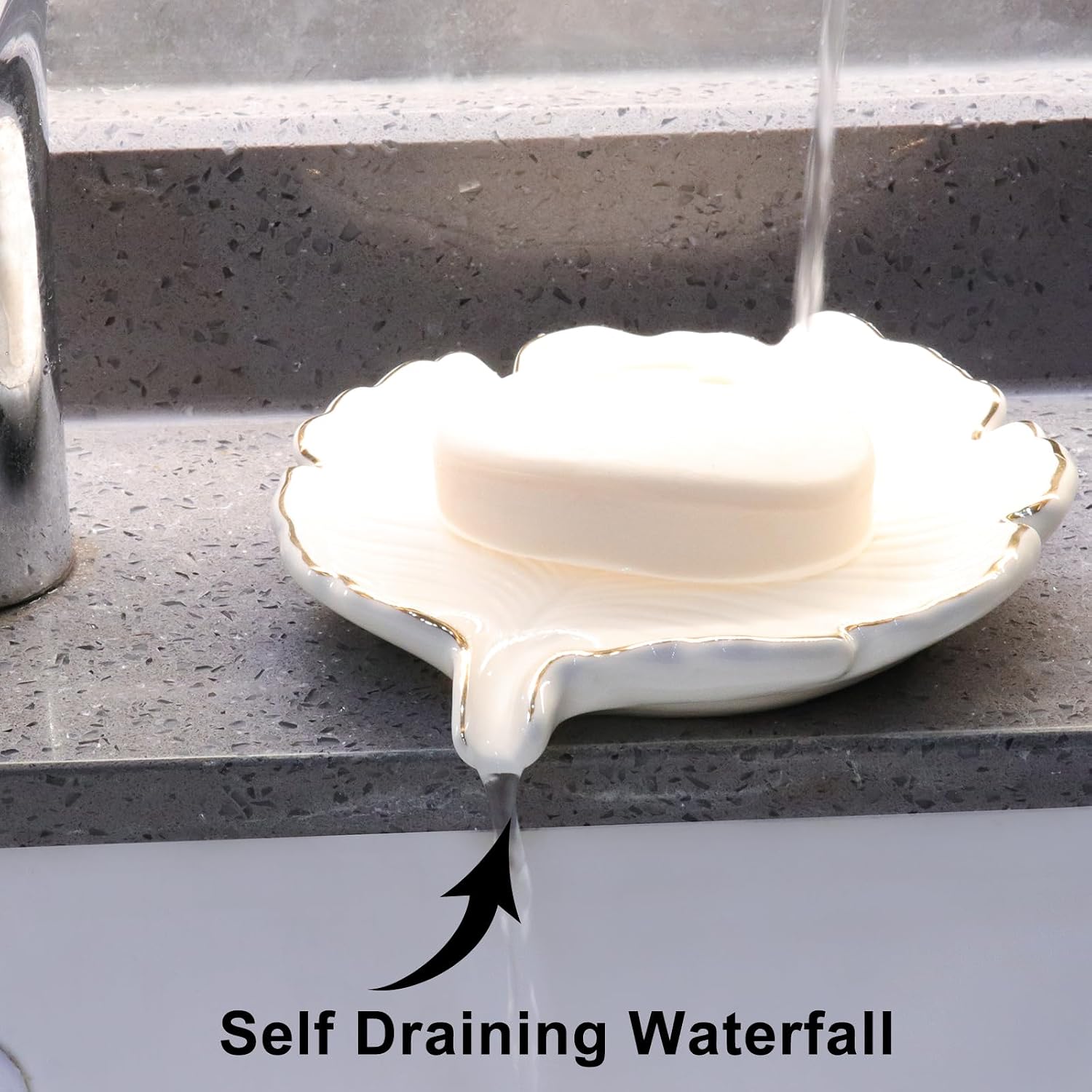 Ceramic Soap Dish Holder in Palm Leaf Style / White