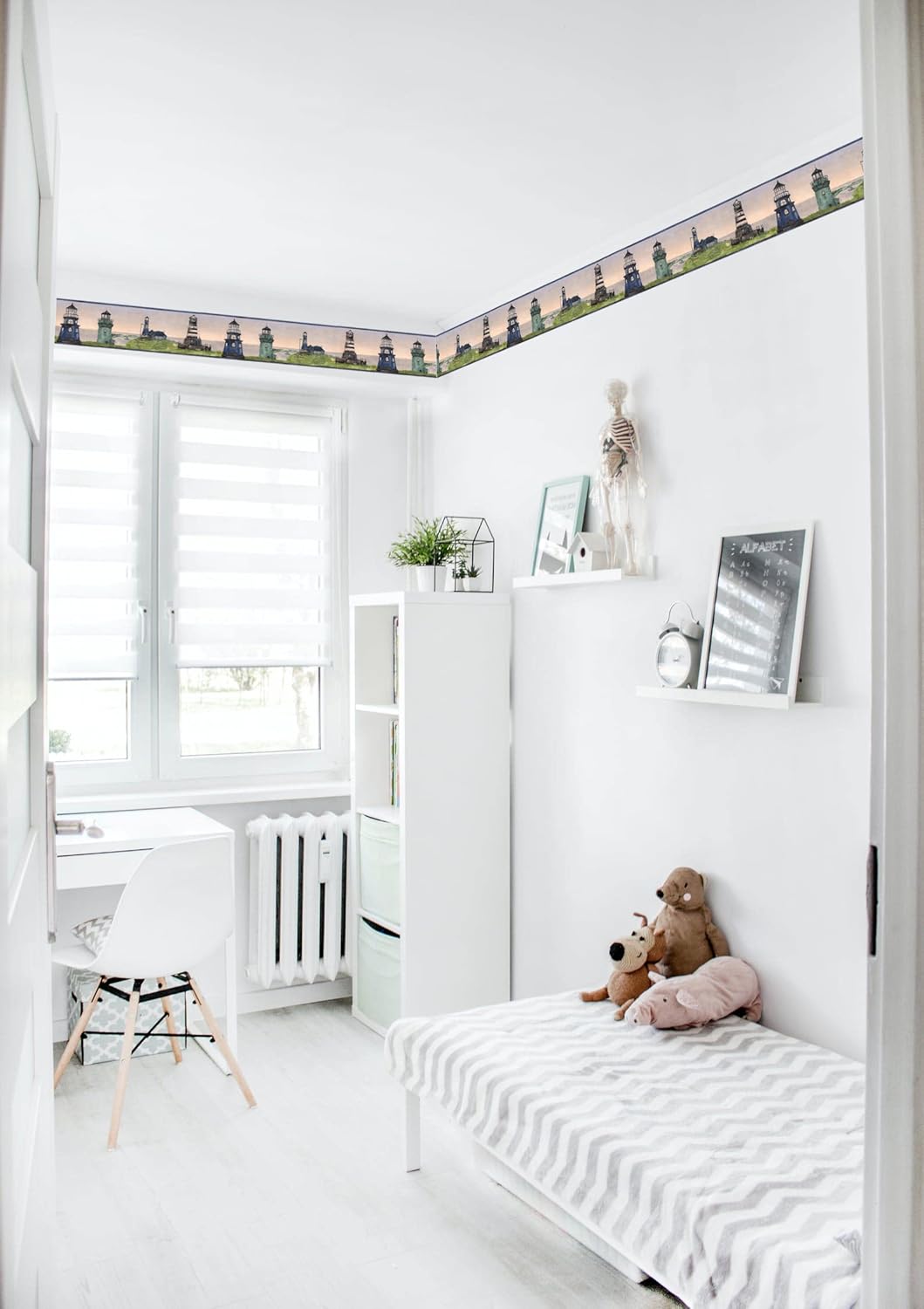 CONCORD WALLCOVERINGS Seashore Wallpaper Border Featuring Multiple Lighthouses / Lighthouse Brown