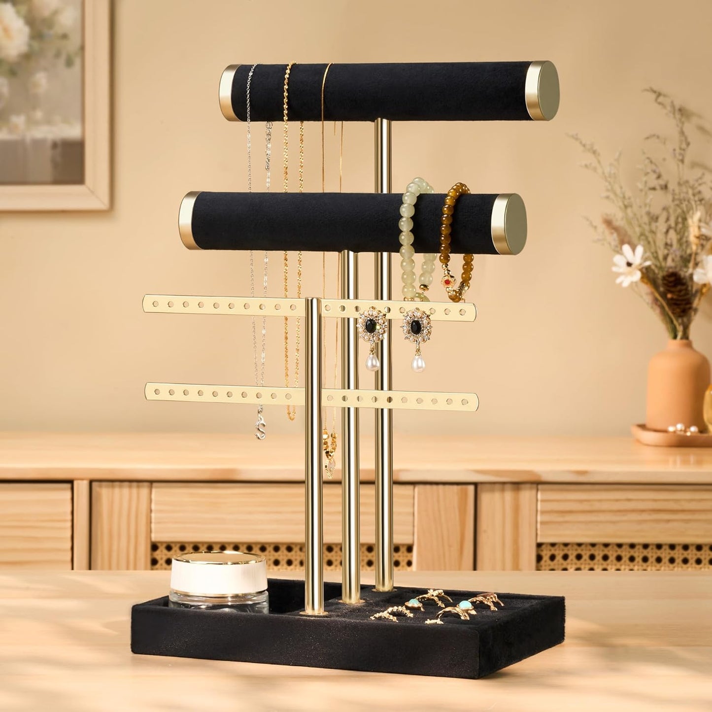 Detachable T Bar Velvet Bracelet Holder / Black / Standard