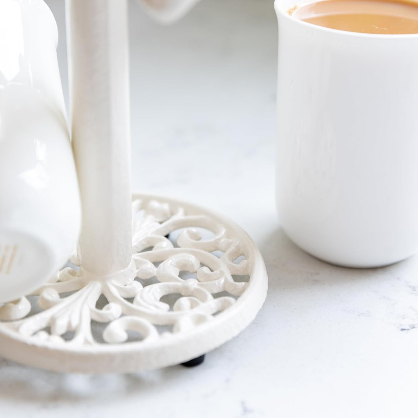 Kitchen Craft Traditional-Style Cast Iron Mug Tree Stand, White, 30x13x13 cm