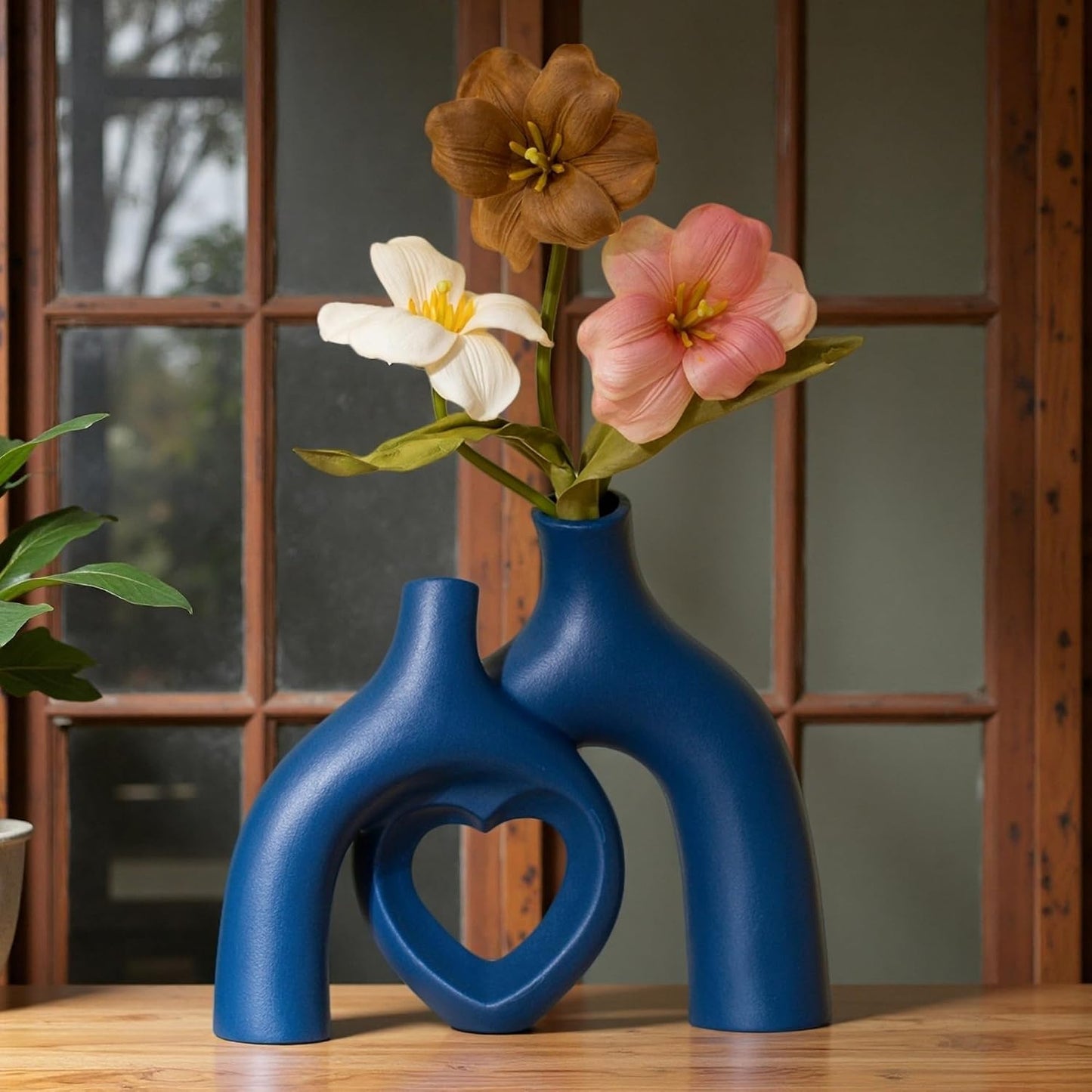 Snuggle Hollow Decorative Ceramic Vase / Heart - Navy Blue / 8.3 Inch