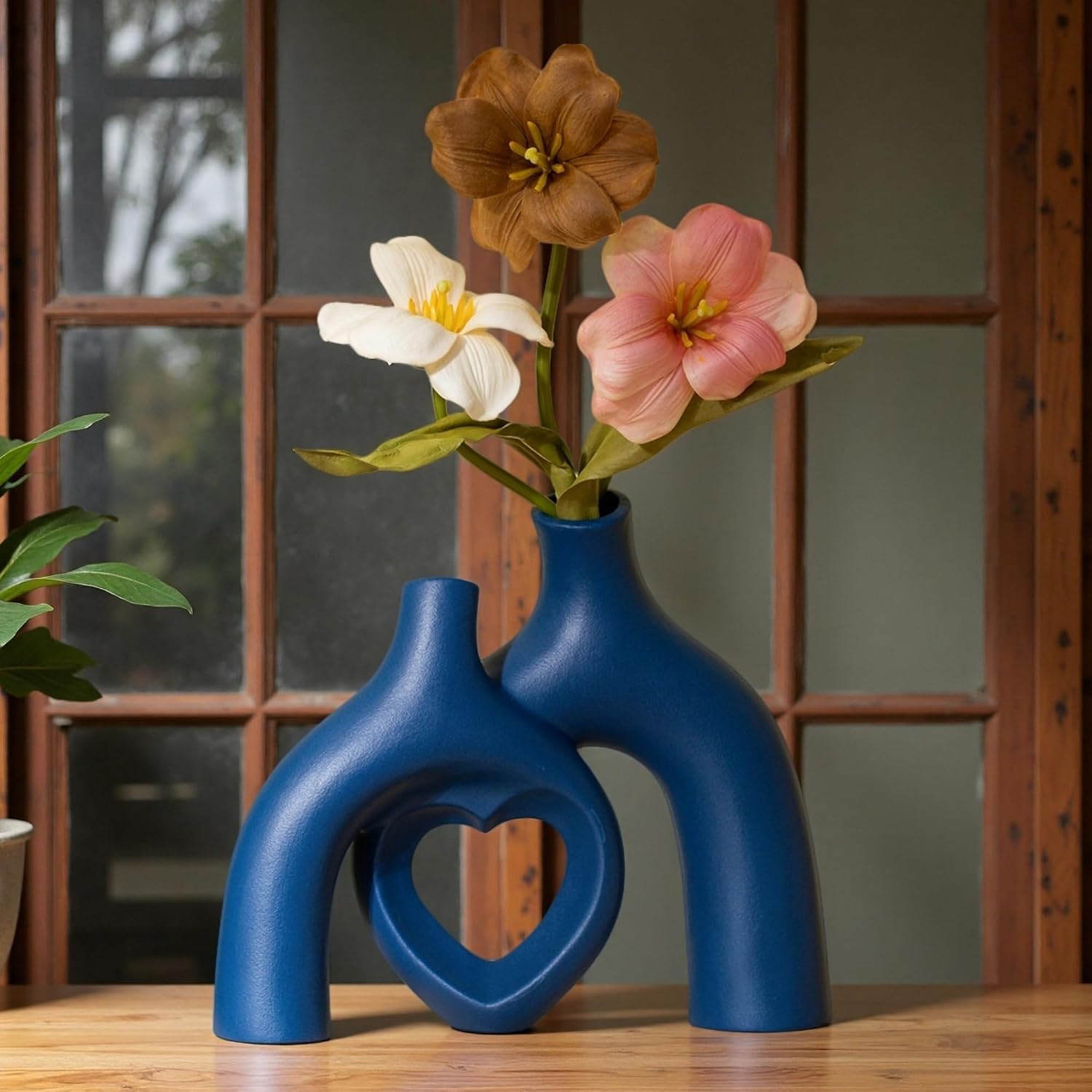 Snuggle Hollow Decorative Ceramic Vase / Heart - Navy Blue / 8.3 Inch