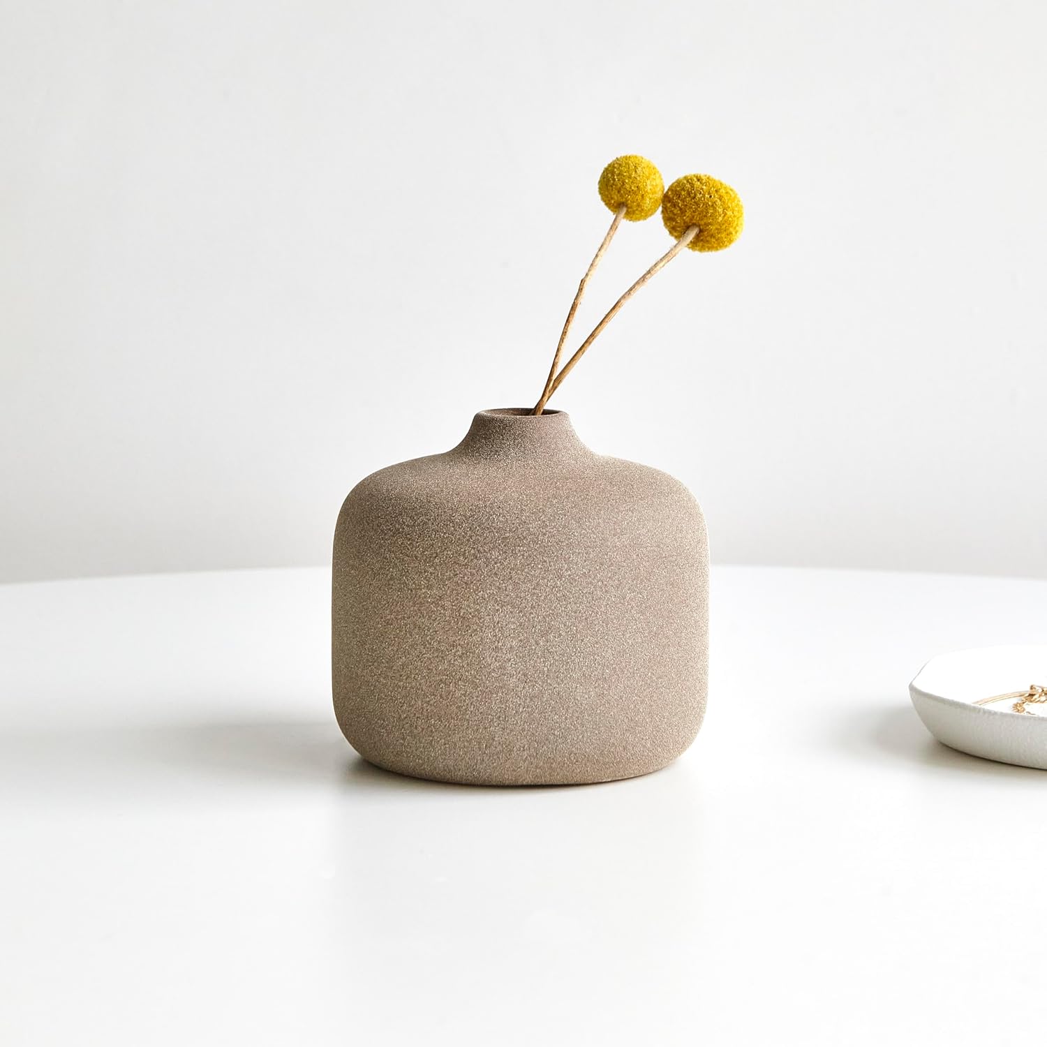 Round Boho Pampas Grass Vase