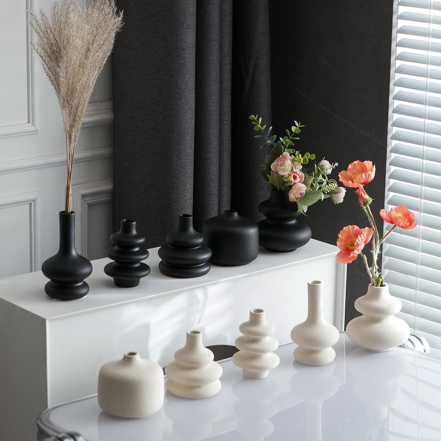 Small Ceramic Vase / Black / Set of 5