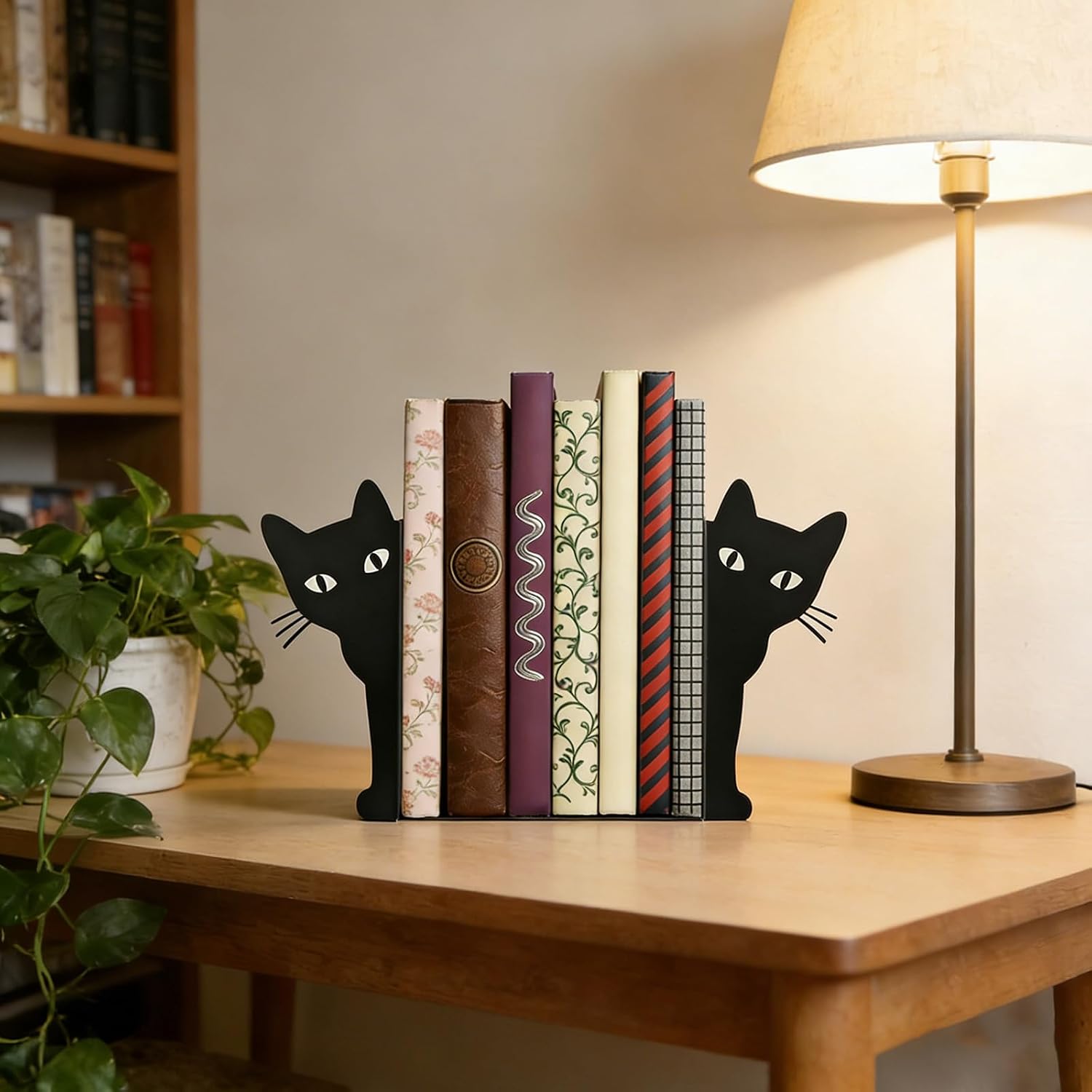 Metal Decorative Book Ends / Peekaboo Cat / Black