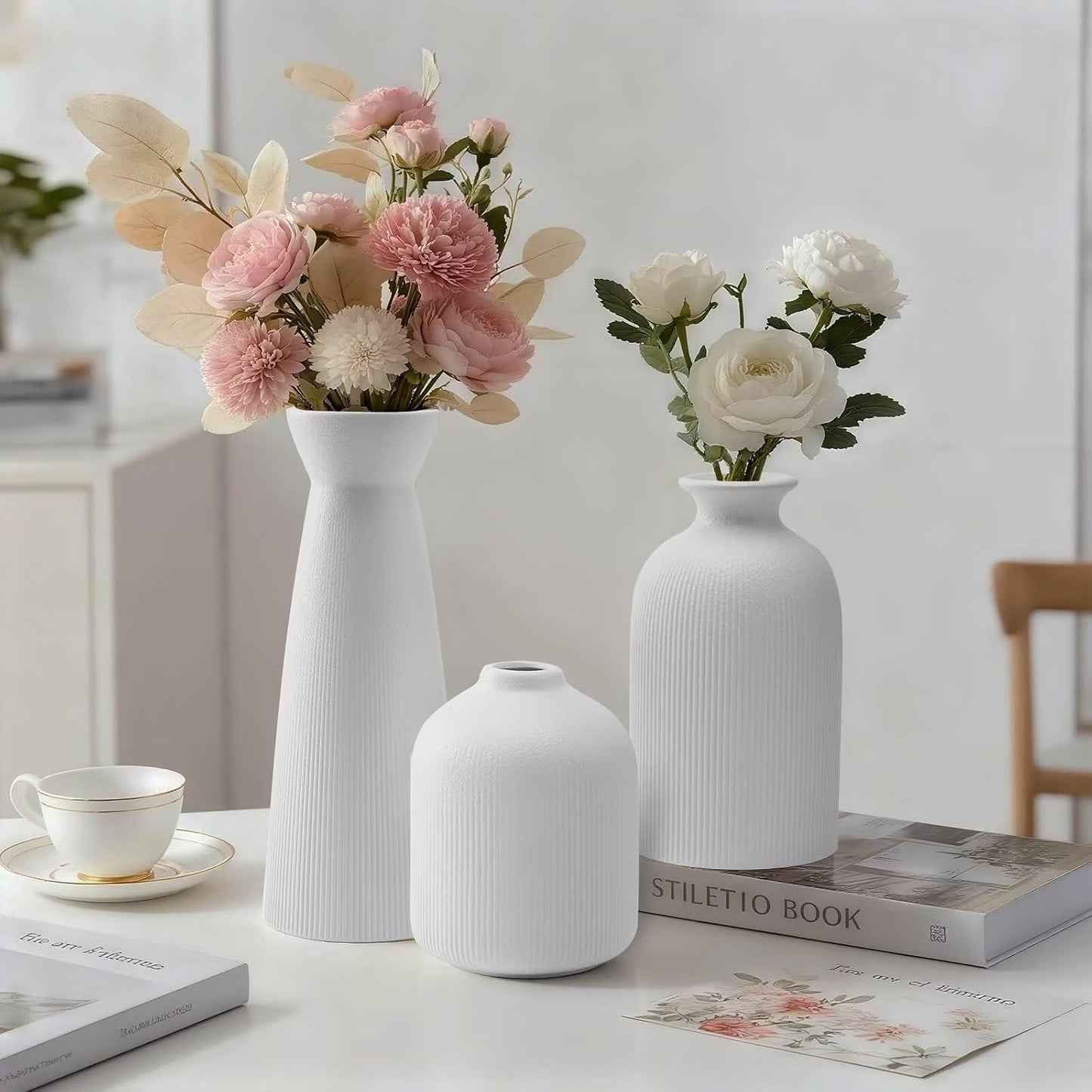 Ceramic Flower Vases / White / Set of 3