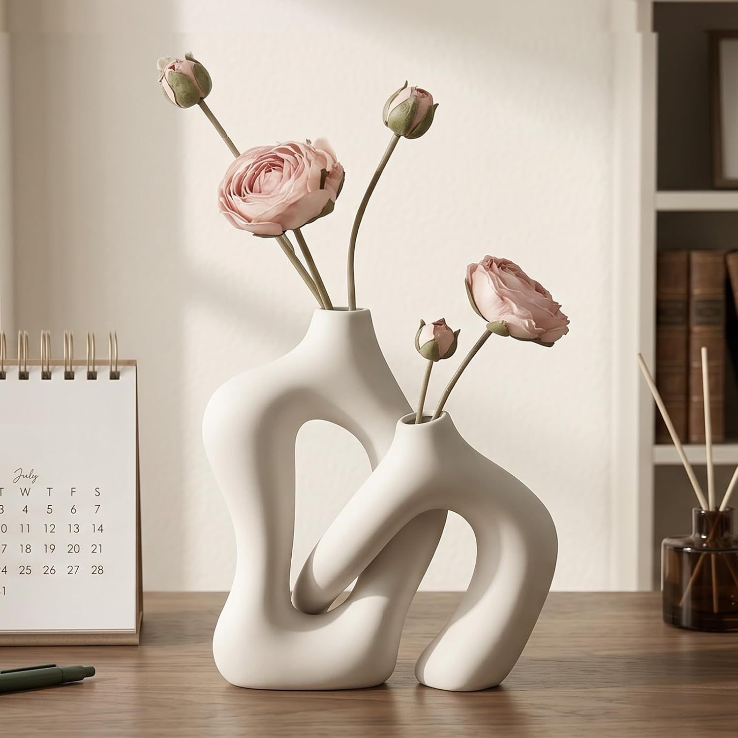Hollow Ceramic Vase / White / Set of 2