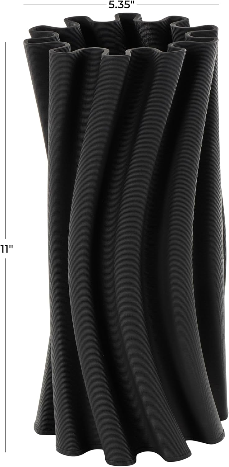 Ceramic Abstract Decorative Vase Curvy Ribbed Centerpiece Vase / Black / 5.35 x 5.25 x 11